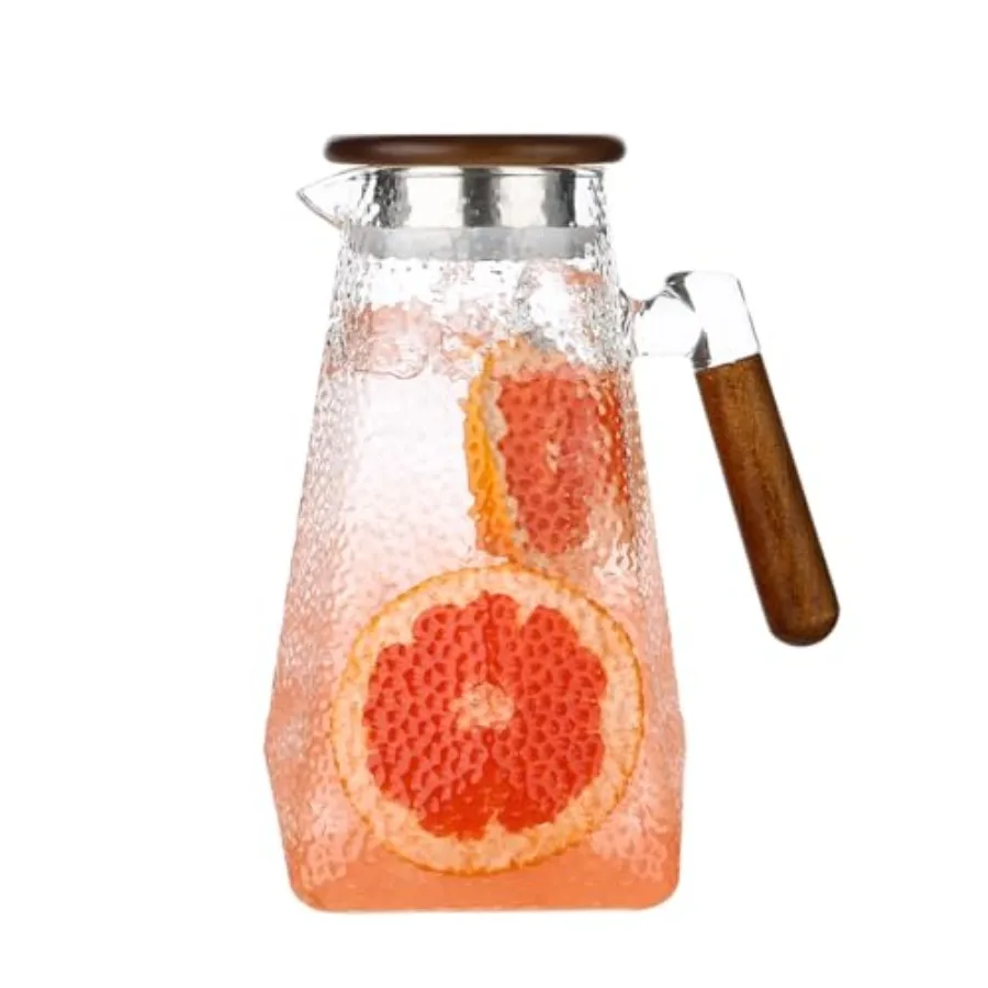

Borosilicate Glass Pitcher With Lid1.8 Liter All-Purpose Heat-Resistant Carafe with Handle for Iced Tea Coffee Juice Milk Fruit