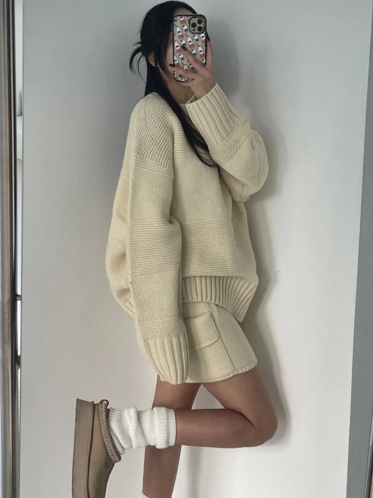 

Женский вязаный свитер Thiened с комплектом брюк с прямыми штанинами и 3D текстурой Lazy Sle Faionable Ensemble