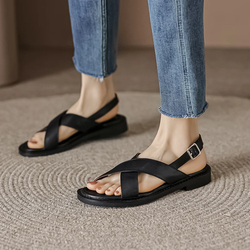 2023 Summer Fashion Women Shoes Open Toe Low Heel Women Sandals Genuine Leather Gladiator Women Sandals Roman Shoes for Women