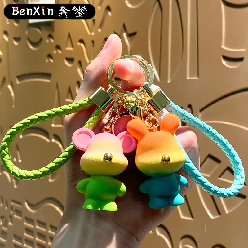 Minso ハイエンドクリエイティブレインボーキャンディーベアウサギキーホルダー、スクールバッグペンダント、かわいい樹脂人形車キーホルダー、小さなギフト