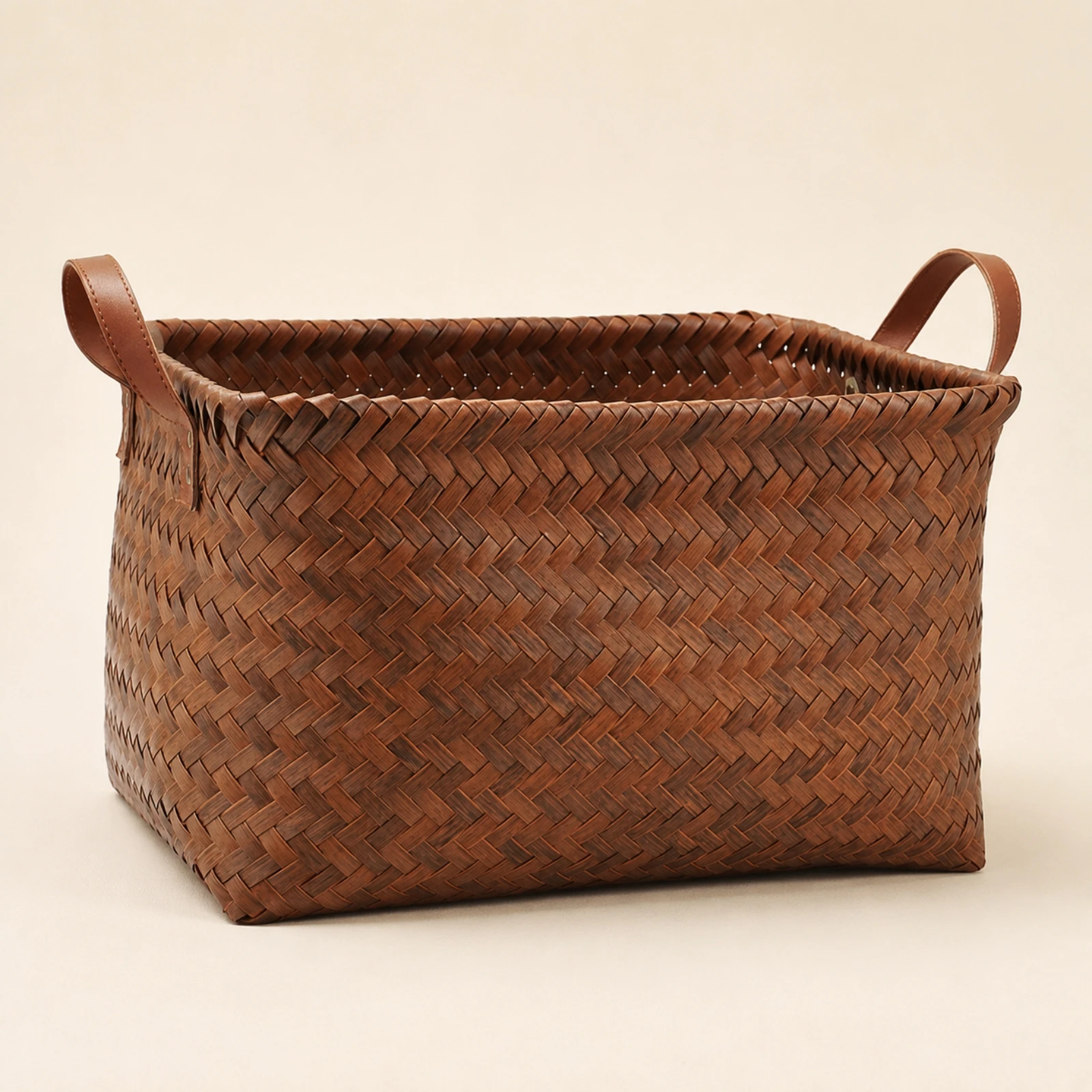 Open Top Woven Storage Basket with Sturdy Braided Edge and Warm Brown Finish for Bathroom Counter Organization