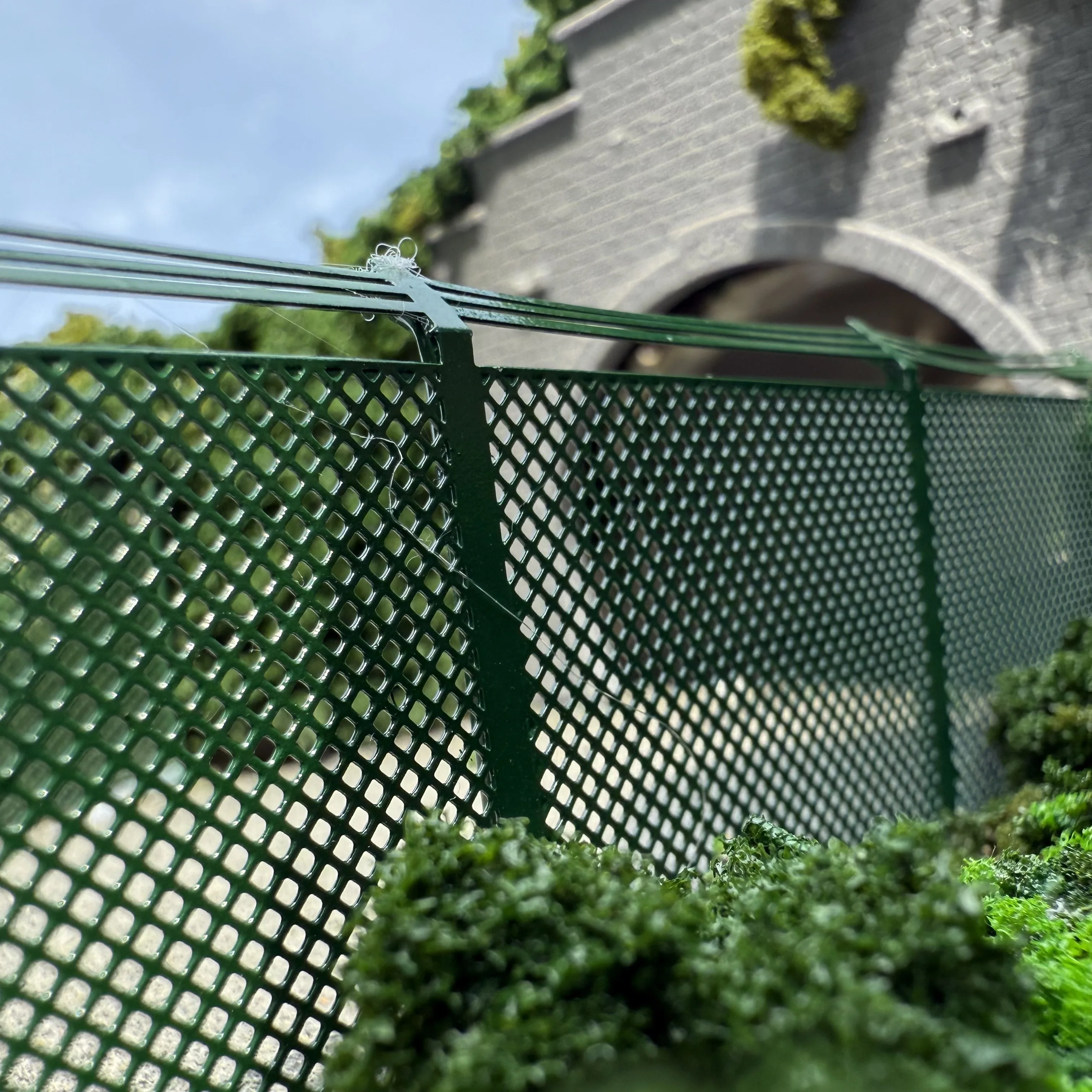 1 conjunto de guarda-corpo de simulação de liga, modelo de rede anticolisão de rodovia em miniatura, escala 1/64 ho, trem, layout de guarda-corpo