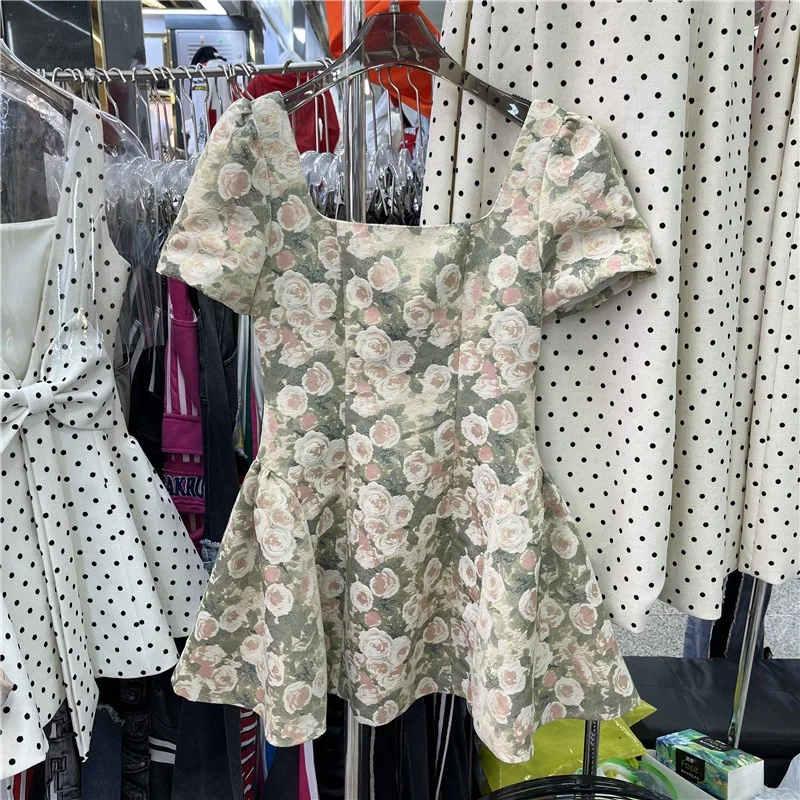 

Retro Rose Floral Square Collar Short Sleeve Women's Dress Summer New Waist Cinched Flared A-Line Skirt Sweet Style Polyester...