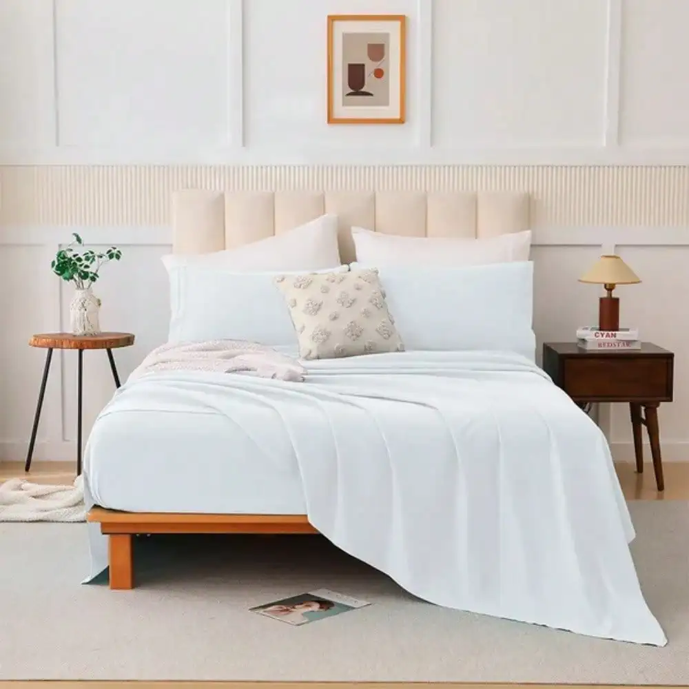 

Комплект постельного белья King Size из 4 предметов: мягкие и удобные простыни и наволочки