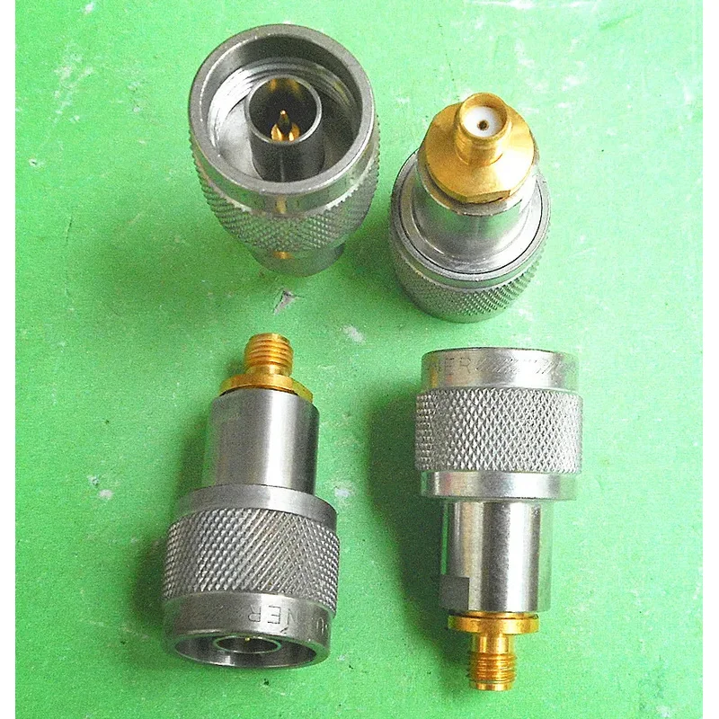 

Прецизионный преобразователь уровня HUBER SUHNER 33_N--50-51 18 ГГц, тип N, с разъемом SMA