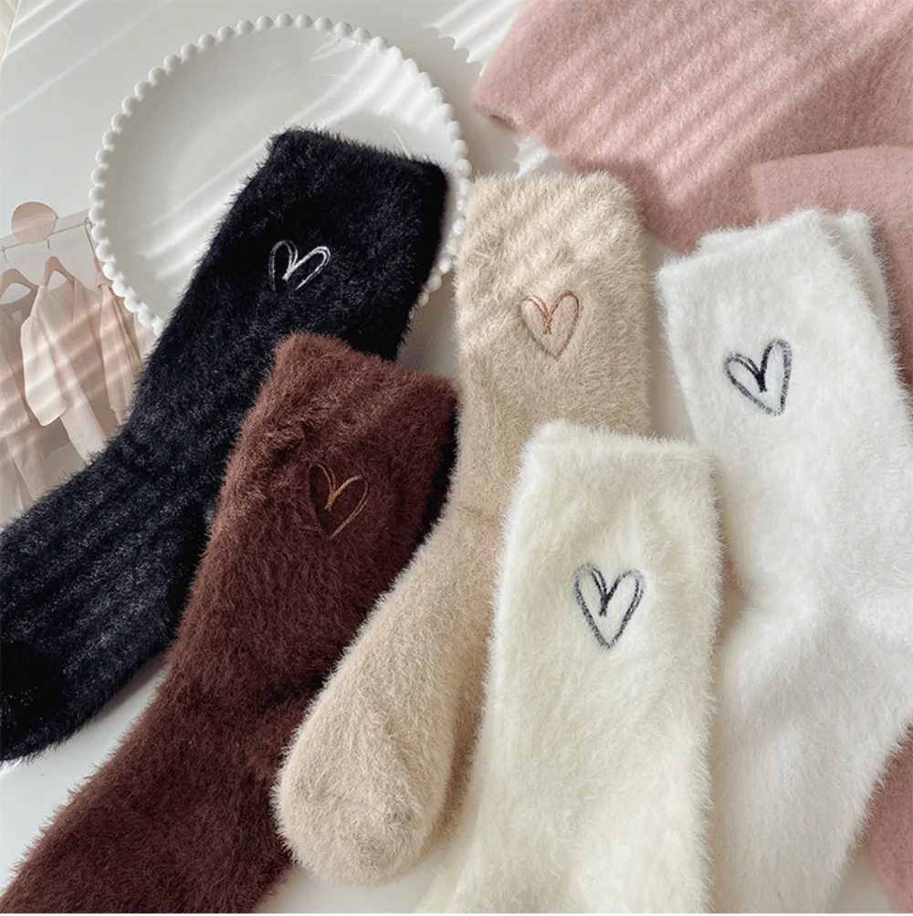 

Women Winter Socks Warm Soft Fluffy Bed Socks Cartoon Love Ladies Home Floor Slipper Mink Fur Thicken Fleece Sock Calcetines