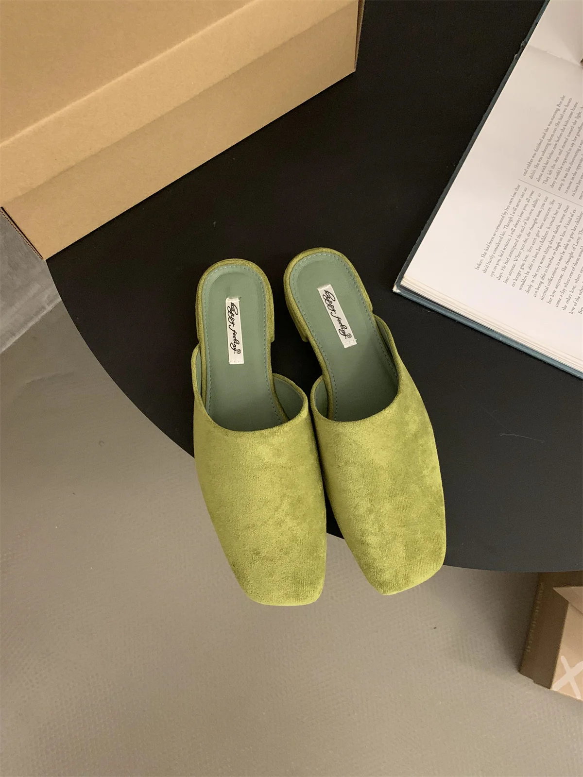 Women\'s Muller Shoes Women\'s Square Toe Small Half Shoes Modern Slippers Casual Flat-bottomed Autumn Slippers