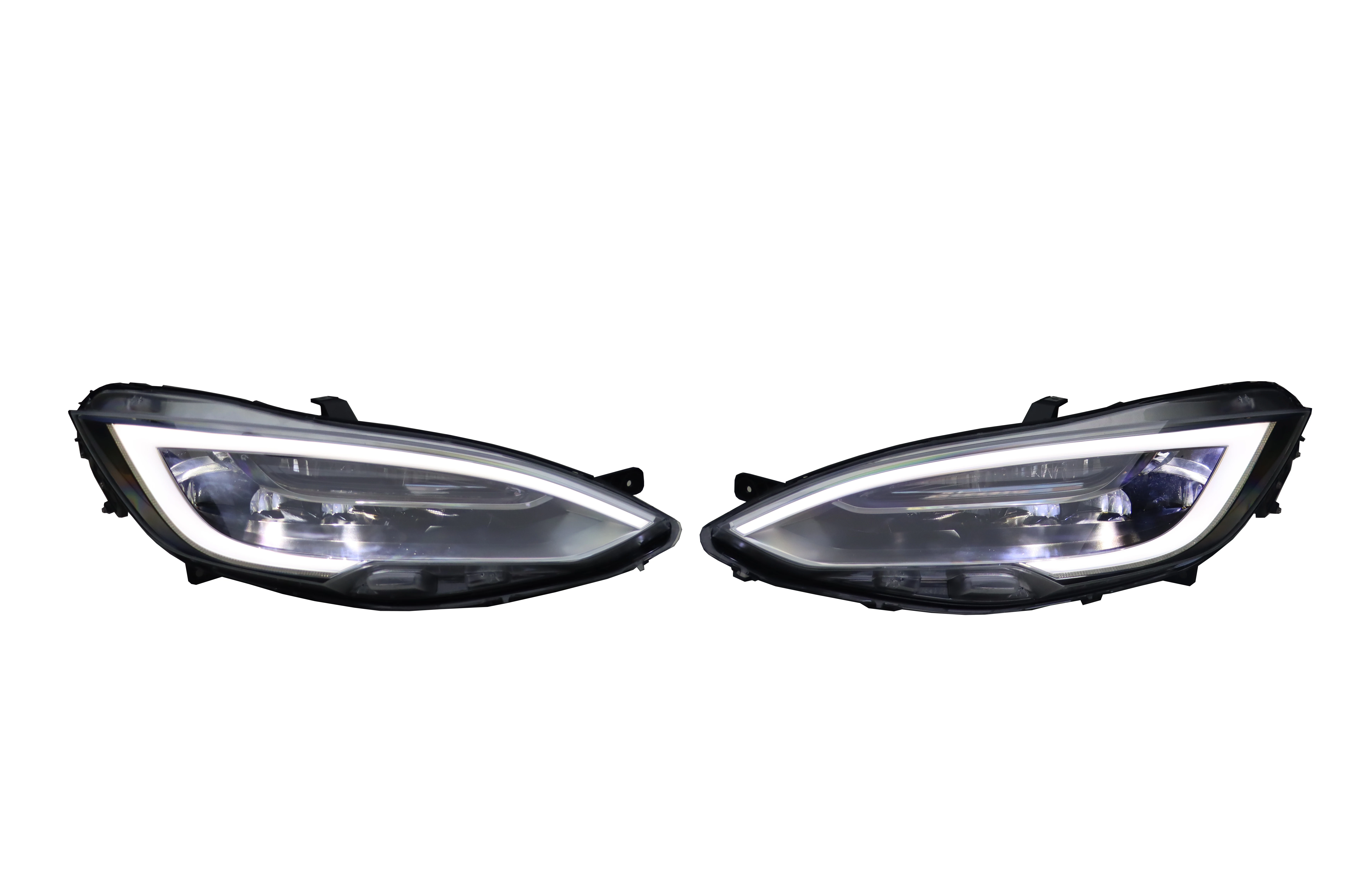 Factory Direct Sales New SANBAO 12V LED Headlight Assembly forTesla Model S 2017-2019 Model No. 1053572-00-D/1053573-00-D