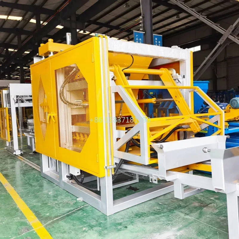 China Factory Fully Automatic Brick Making Machine Durable Diesel Powered Brick Making Machinery for Cement Brick Production