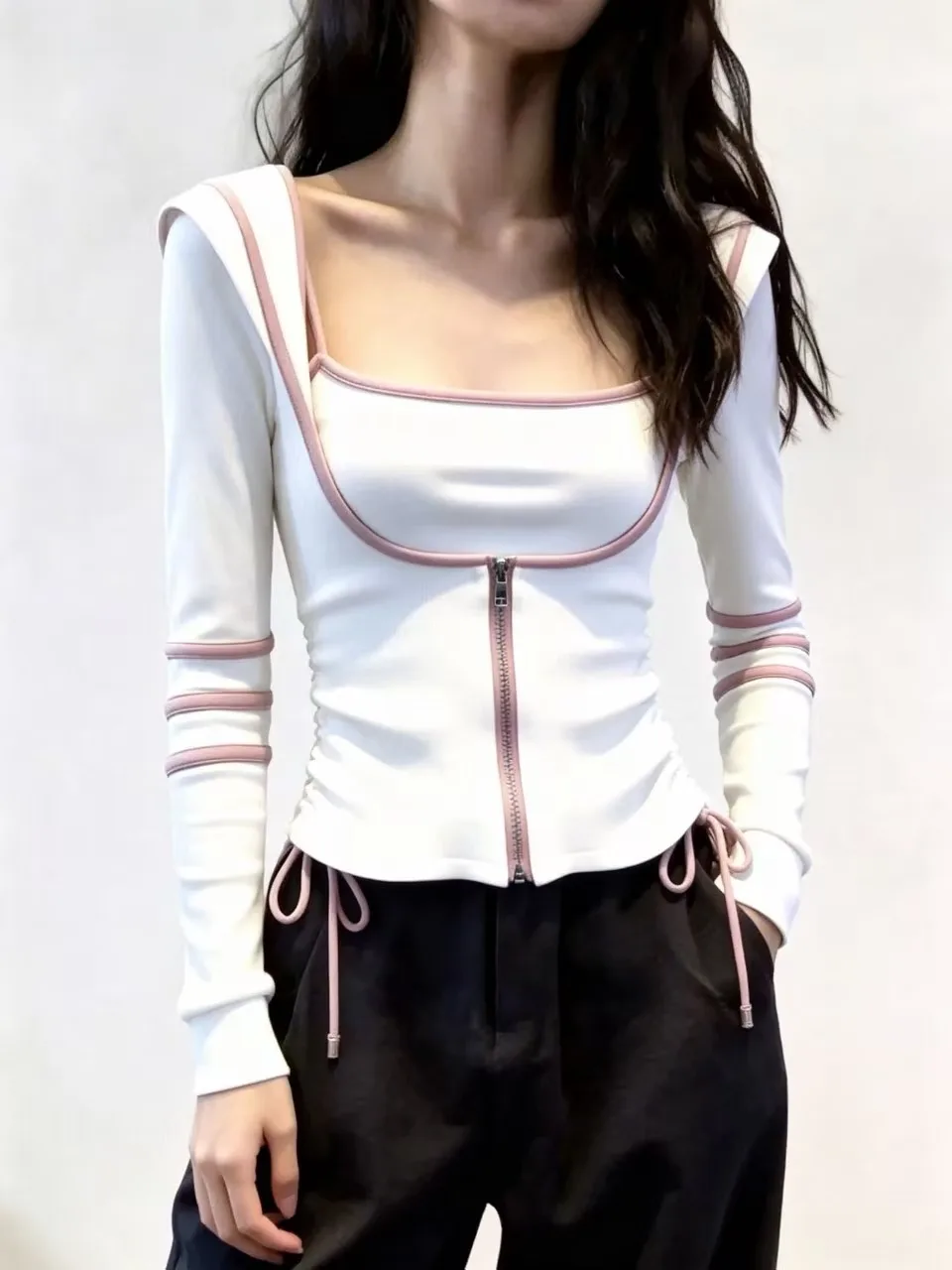 Elegant White Open Cardigan Inner Wear 2026 Autumn New Women's Subtle Luxury Slimming Top Casual French Style Cotton T-shirt