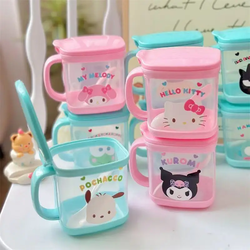 

2025 MINISO Sanrio Hello Kitty Y2K Kitchen Supplies Seasoning Box Cartoon Cute with Spoon Seasoning Storage Box Seasoning Jar
