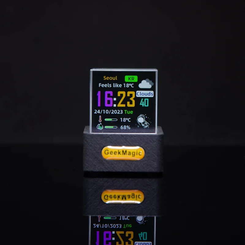 GeekMagic GIFTV Crystal Holographic Desktop Decoration: Smart Weather Station with GIF Animation & Photo Albums
