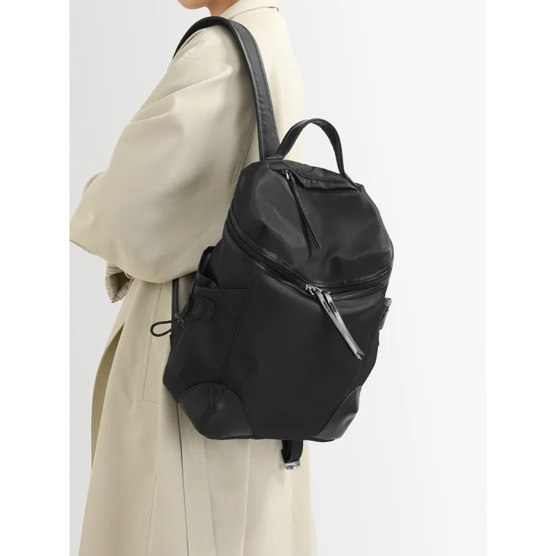 Women's backpack, stylish for commuting, large capacity, lightweight travel bag, high-looking college student backpack, outdoor