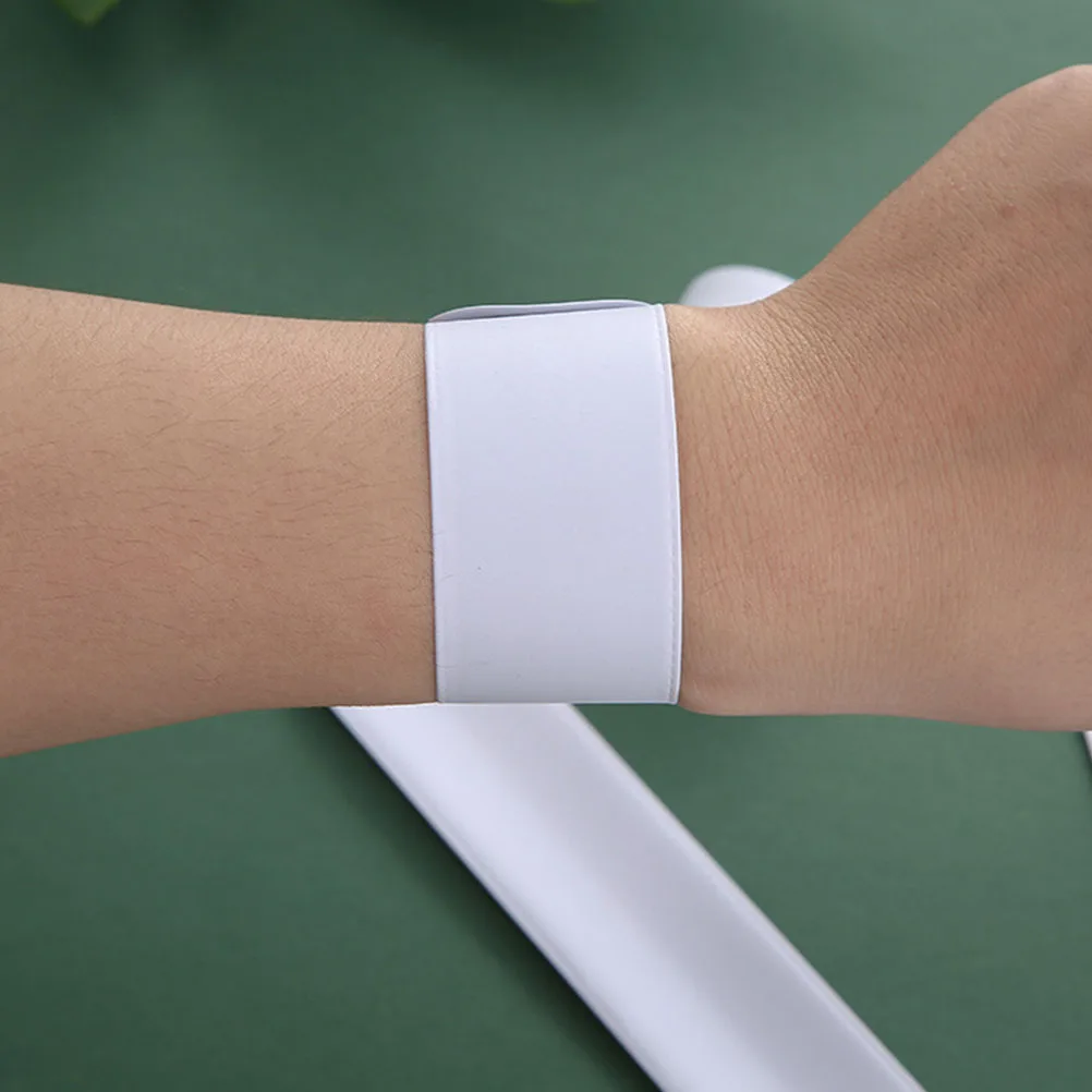 

30pcs DIY Slap Bracelets White PVC Wristbands Blank Bands Party Supplies Birthday Favors Graffiti Snap Bracelets