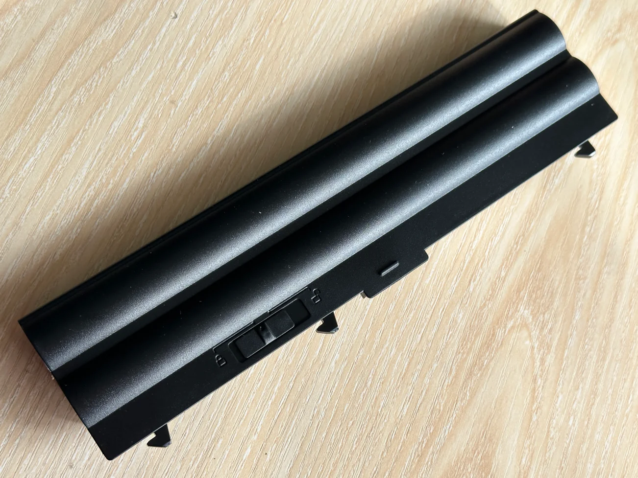 Laptop battery For Lenovo ThinkPad E40 E50 L410 L412 L420 L421 L510 L512 L520 SL410 SL510 T410 T410i T420 T510 T510i T520 T520i