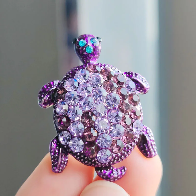 Vintage Rhinestone Cute Cartoon Turtle Animal Brooches For Women Men Clothing Accessories Brooch Pins Charms Party Jewelry Gifts