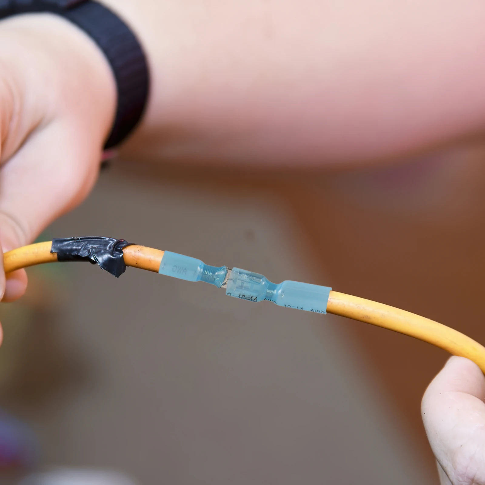 

100pcs Heat Shrink Butt Connectors Insulated Spade Terminals Wire Electrical Connector Automotive Home Use Terminal Connector