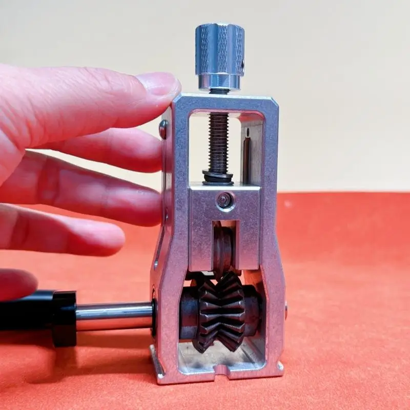 Small Professional Metal Manual Stripper Electromechanical Dynamic Stripper Copper Wire Drill Stripping Machine Scrap Wire
