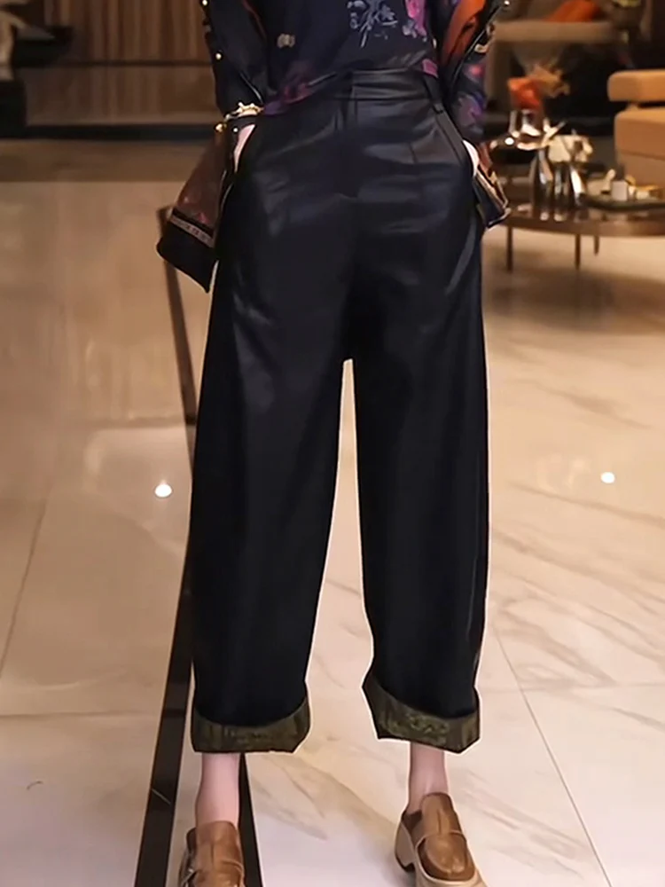 กางเกงหนังขายาวทรงขากว้างเอวสูงสไตล์จีนใหม่สำหรับผู้หญิง แฟชั่นลำลอง ช่วยให้ดูผอมเพรียว ใช้งานได้หลากหลาย ฤดูใบไม้ร่วง 2025