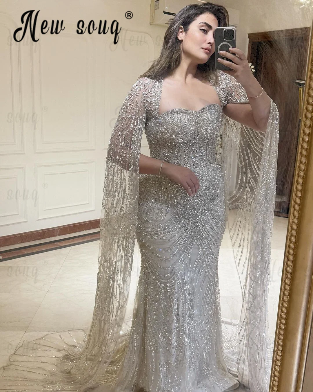 

Arabic Glitter Long Cape Sleeve Silver Prom Dresses Luxury Wedding Party Gowns Embroidery Lace Celebrity Dress Robes De Soirée