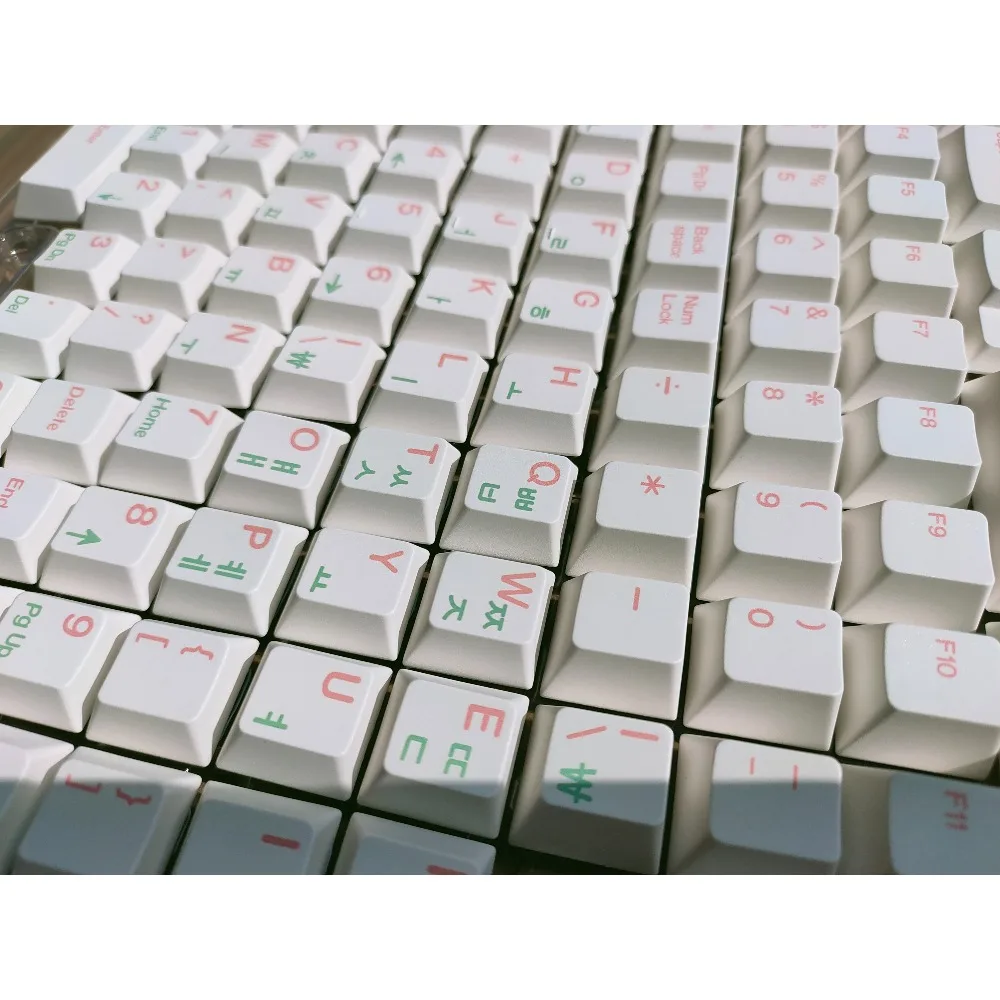 

Korean Pink Green Korean Keycaps Pbt 146 Keys Ergonomics Game Accessory Front Carve Mechanical Keyboard Key Caps Cross Axis Body