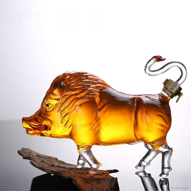 Lead-free glass whiskey decanter, wild boar, animal, novelty, for liquor, Scotch Bourbon