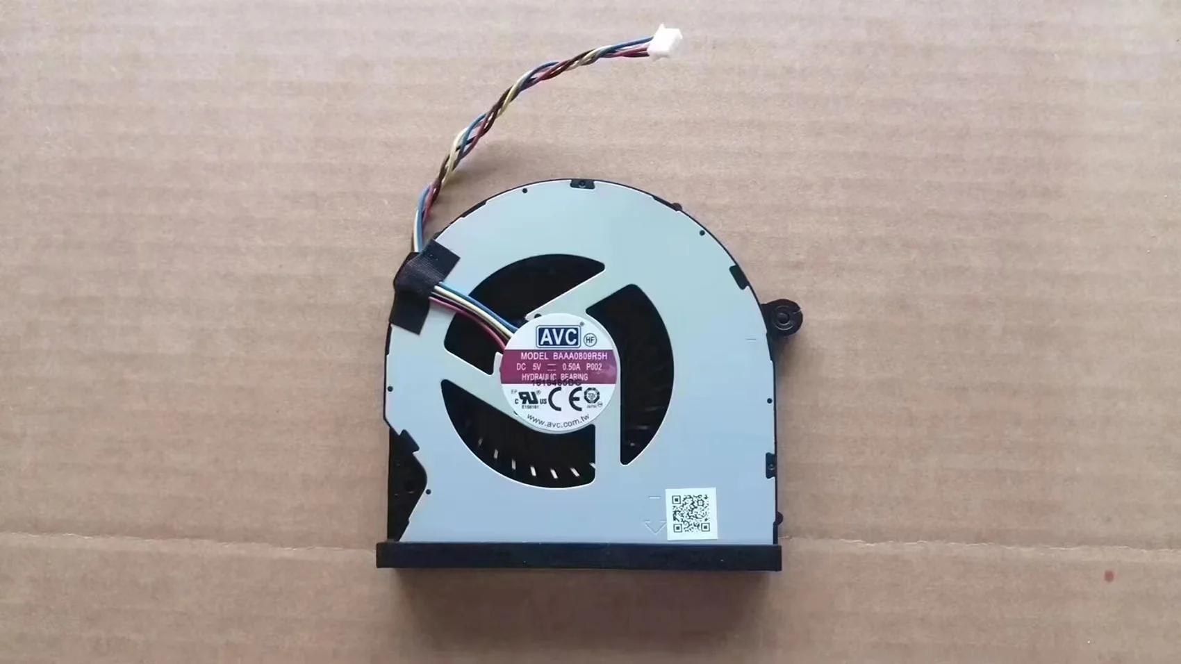 New CPU Cooling Fan For Intel NUC NUC8V5PNH NUC8V7PNH NUC8V5PNK DC5V 0.5A 4 Wires