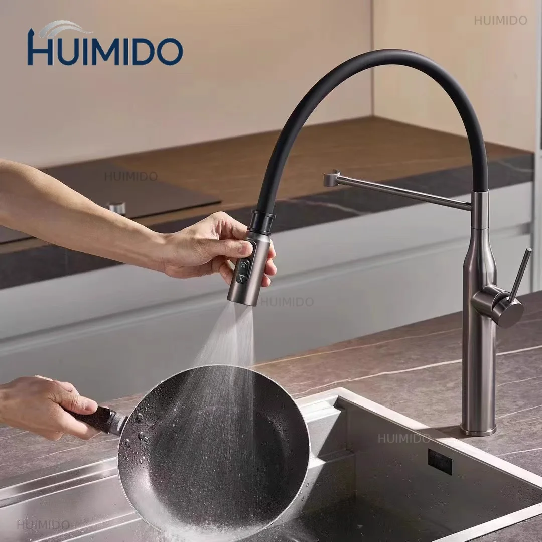 Magnetic Pull Out Faucet Hot Cold Water Swivel Spray Sink Tap Anti Splash