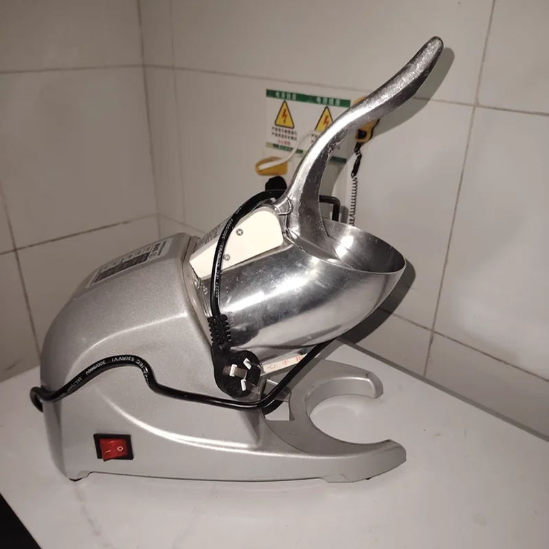 High Quality Small Portable Shaved Ice Snow Cones Flakes Maker Ice Shaver Crusher Machine