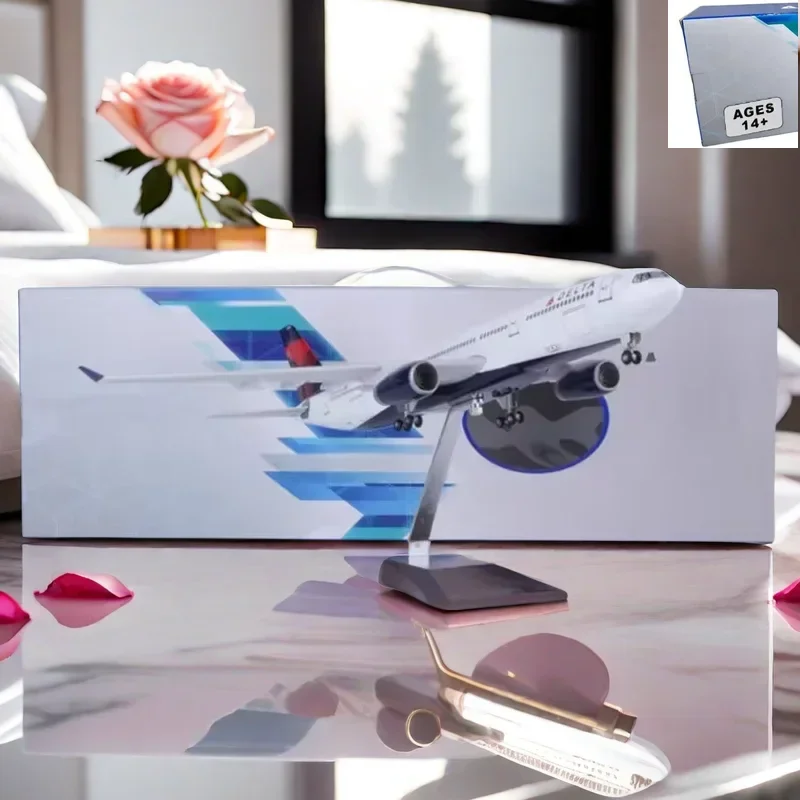 

New 47CM 1:135 Scale 330 A330 Model AIR DELTA Airlines Airway W Base Wheel Lights Resin Plastic Assembly Aircraft Plane Toy