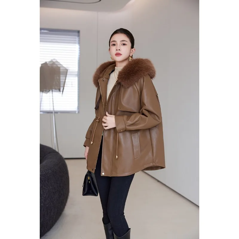 New Black Fur Collar Leather Coat for Women with Cinched Waist and Drawstring for Mid-length Warmth in Autumn and Winter Fashion