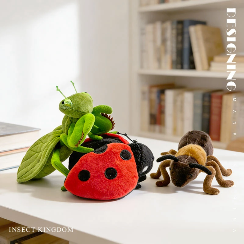 Cute Small Insect Plush Toys Creative Stuffed Spiders, Mantises, Bees, Ladybugs, Butterflies, Ants Doll Kids Toys Birthday Gifts