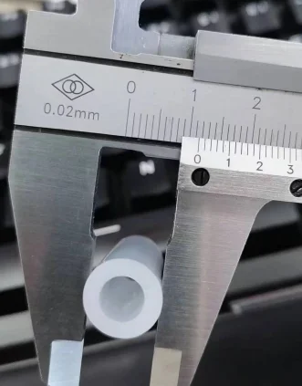 

ZONESUN Длина 2 м Внутренний диаметр 7 мм Круглая трубка PJ-GZ7 Наполнительная машина Пластиковая труба для электрической разливочной машины