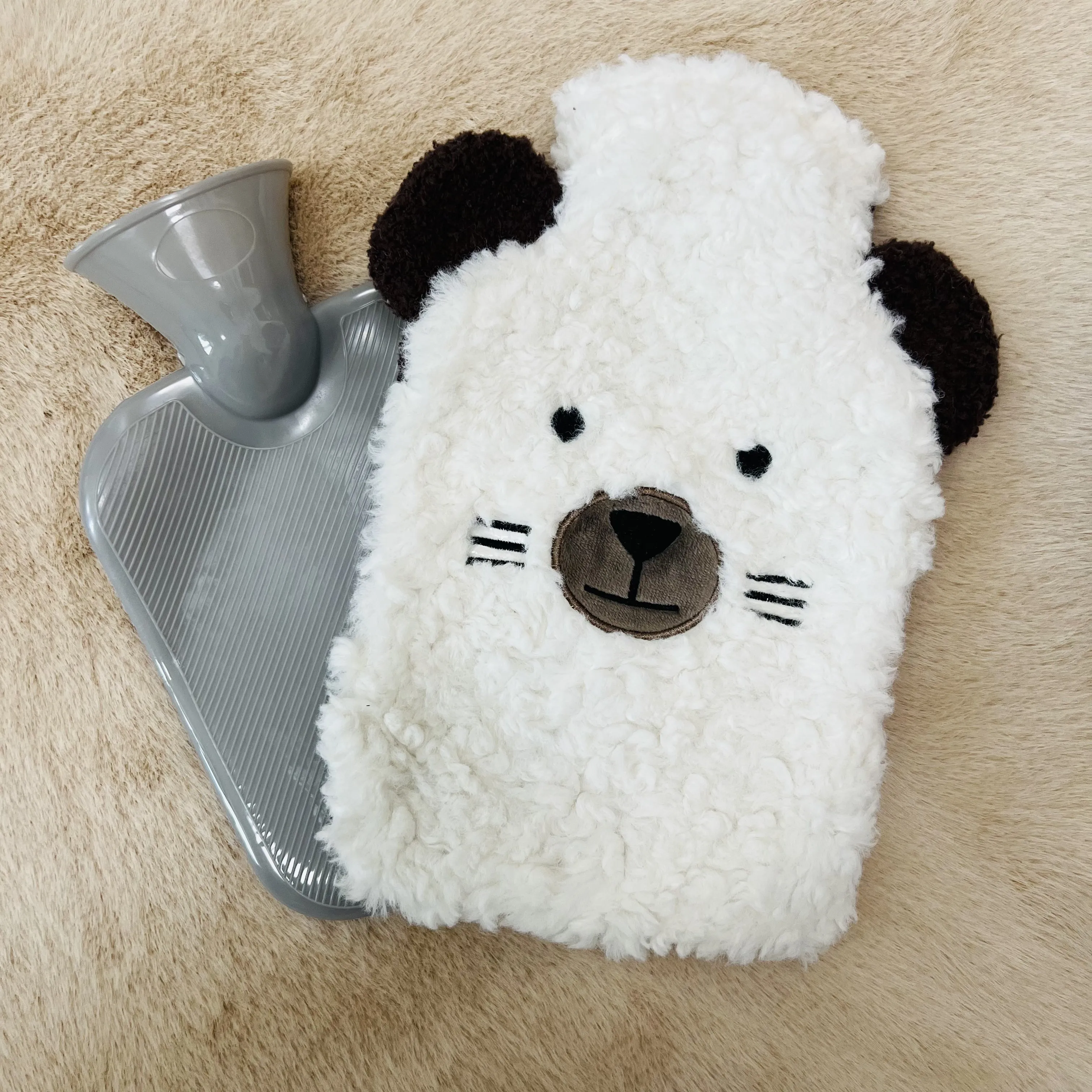 1000ml/33.81oz Hot Water Bag Cartoon Water Filled Lamb Wool Winter Cute Period Color Contrast Classic Warm Camp Hot Water Bottle