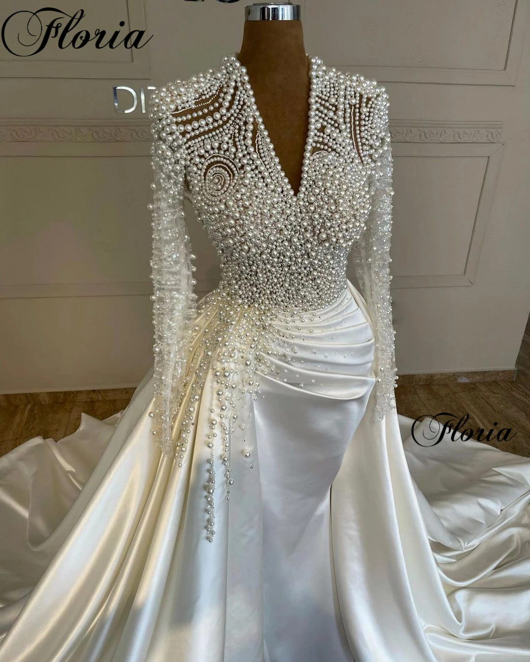 Long Sleeves Pearls Wedding Dresses Mermaid Elegant V-Neck Wedding Gowns For Women Vestido Blanco Garden Brides Dresses