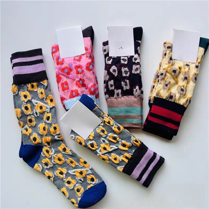 Embossed floral women's socks spring and summer mid-barrel retro style bubble ins tide socks