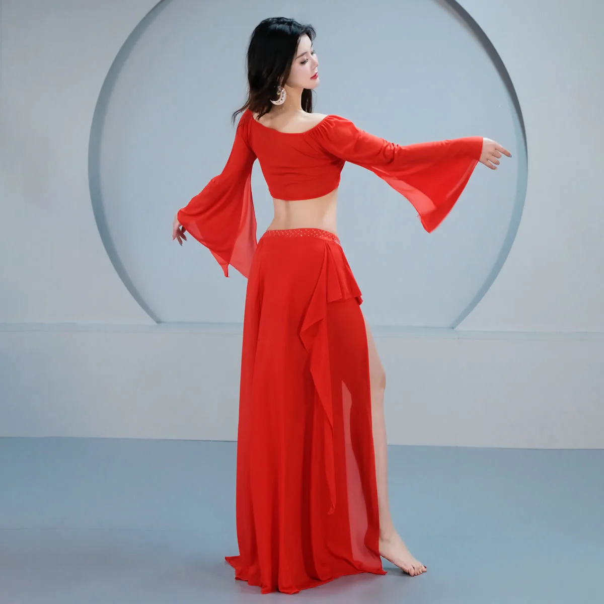 Buikdanskostuum Zomer Oosterse danspak Nieuw oefenpak met lange mouwen Fairy Energy Lotus Leaf Streamer