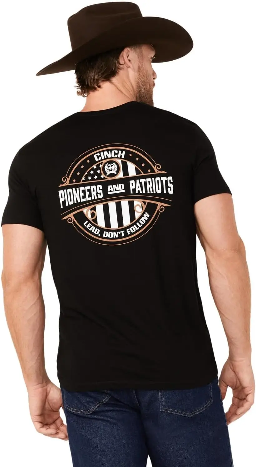 Cinch Men's Boot Barn Pioneers and Patriots Short Sleeve Graphic T-Shirt Black US