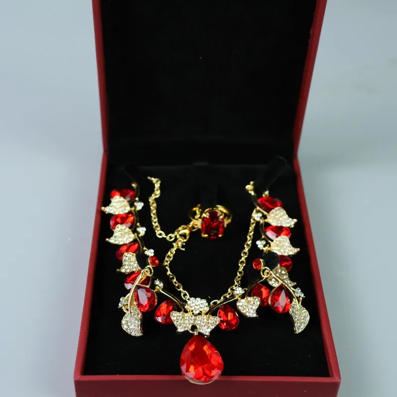 

High Ice Red Water Drop Three-piece Women's Fashion Accessories Pendant