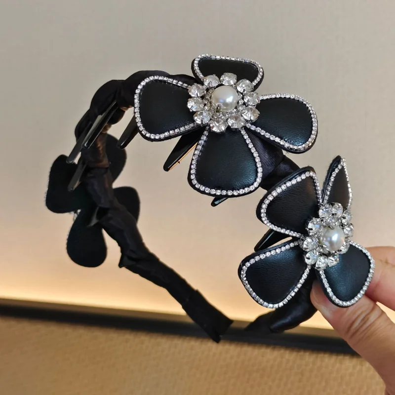 PU Leather Diamond Flowers Headband Fabric Wrap Hair Hoop Hairbands with Anti Slip Teeth Fashion Party Hair Accessory Headwear