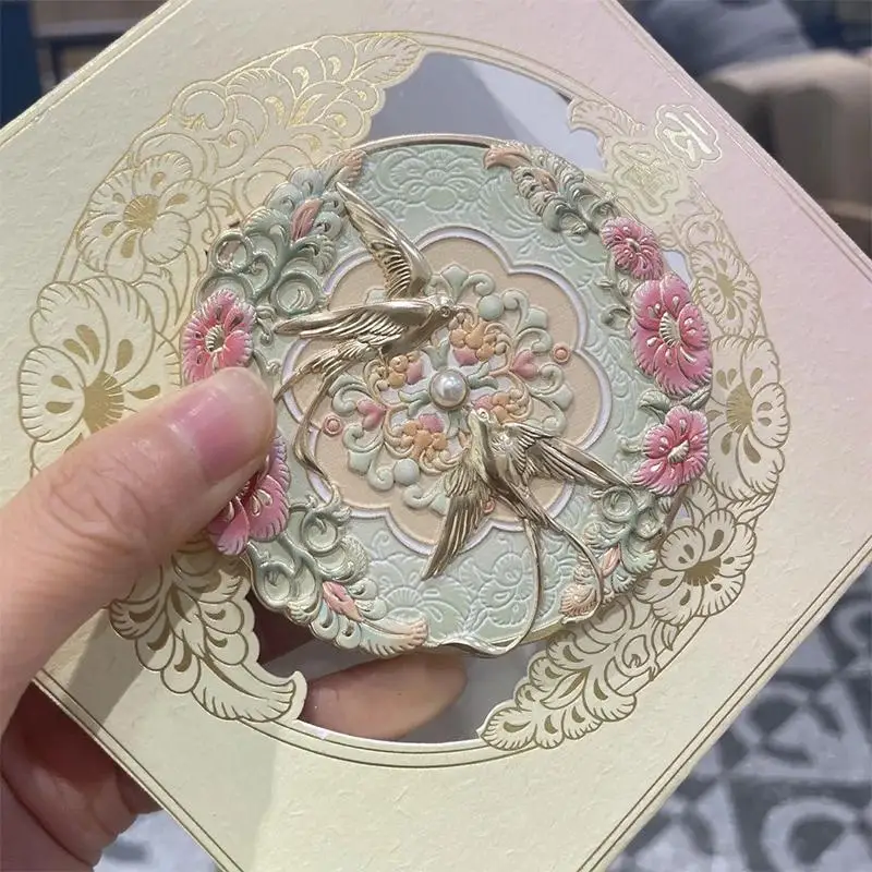 New 1Pcs Bird Metal Makeup Mirror Emboss Flower Pattern Cosmetic Mirror Exquisite Portable Chinese-style Makeup Mirror