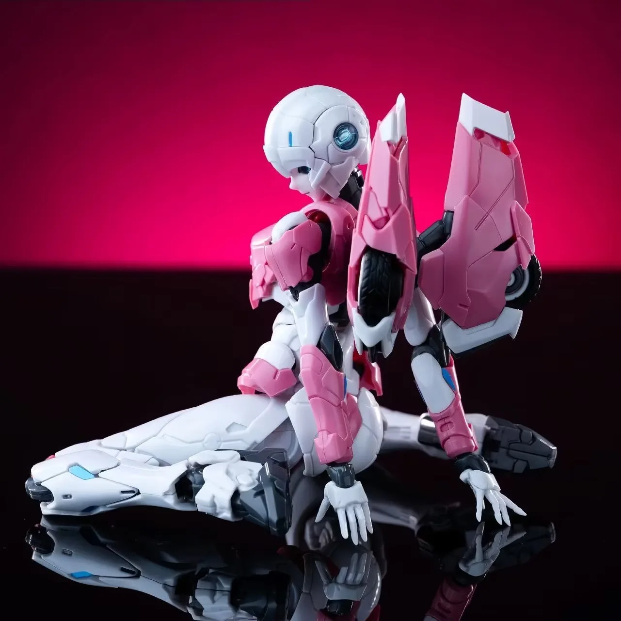Transforming Robot Toy MD002B Dark Arcee MD002 Arcee Glue Free Assembling Model Action Figure Anime Hobbies Fantoys Gift view 2