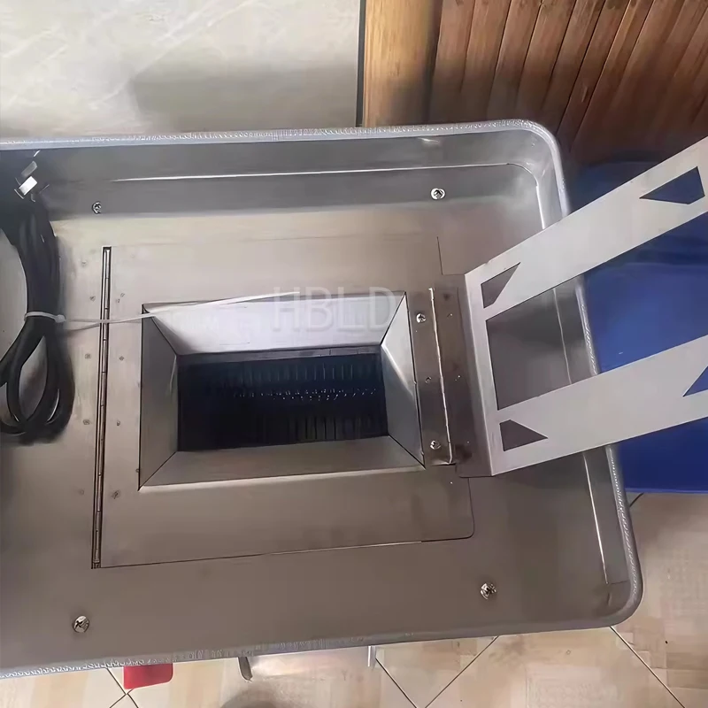 

Commercial Meat Cutter Efficient Cooked Beef And Pork Dicer with 110V 220V Voltage Options for Kitchen And Restaurant Use