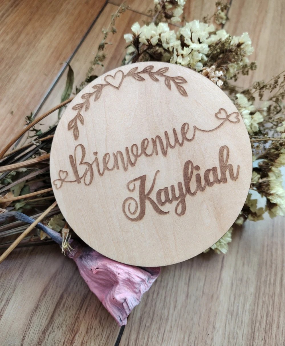 

Bienvenue baby， Wooden Birth Announcement Sign,Baby Shower Gift ，Customized Baby Name Sign，Newborn birth announcement