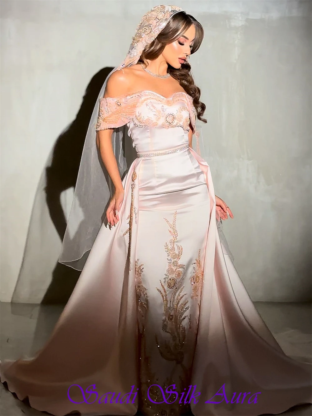 فستان سهرة بسيط من الساتان الوردي مخصص على شكل قلب رسمي مكشوف الكتفين فستان حفلات ناعم مستقيم ذيل محكمة #6