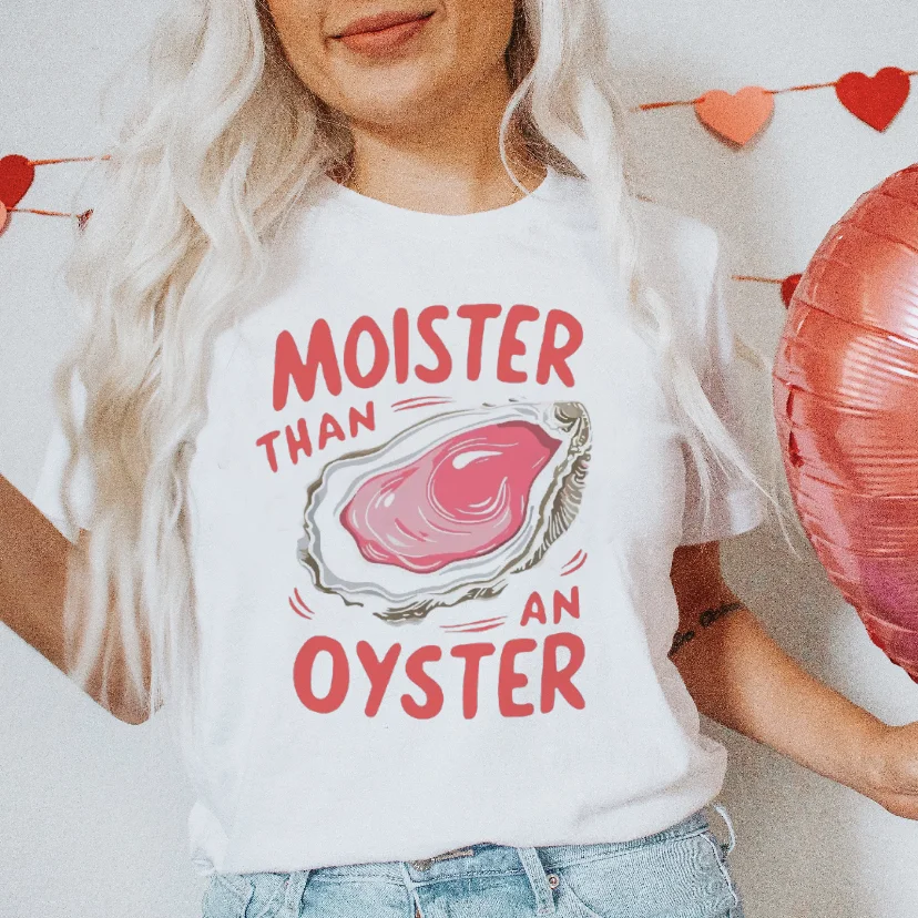 Women's Printed T-Shirt Cute Printed Cartoon Sweet Versatile T-Shirt Short Sleeved Printed Top Casual Pattern Regular T-Shirt