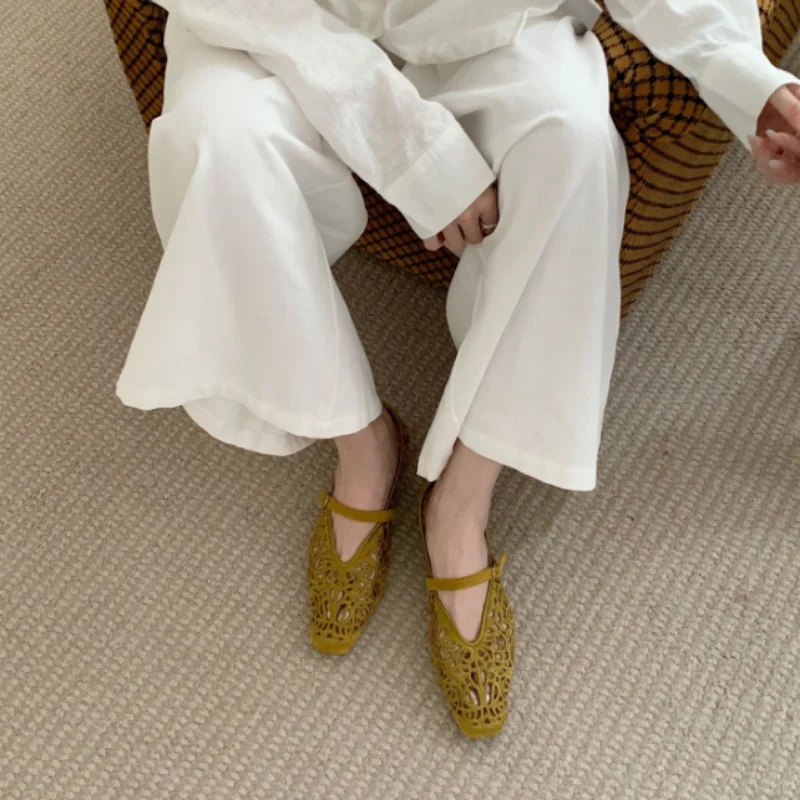 Damen Mary Jane Flats mit Hohlmuster, Quadratischer Zehenpartie, Einzelriemen und Schnalle, Atmungsaktive Sommer-Freizeitschuhe, Ballerinas – Detail 7
