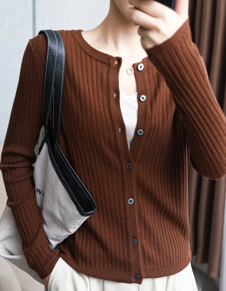 2023 New Autumn and Winter Cashmere cardigan sweater women O-Neck Long sleeved cashmere cardigan sweater women casual