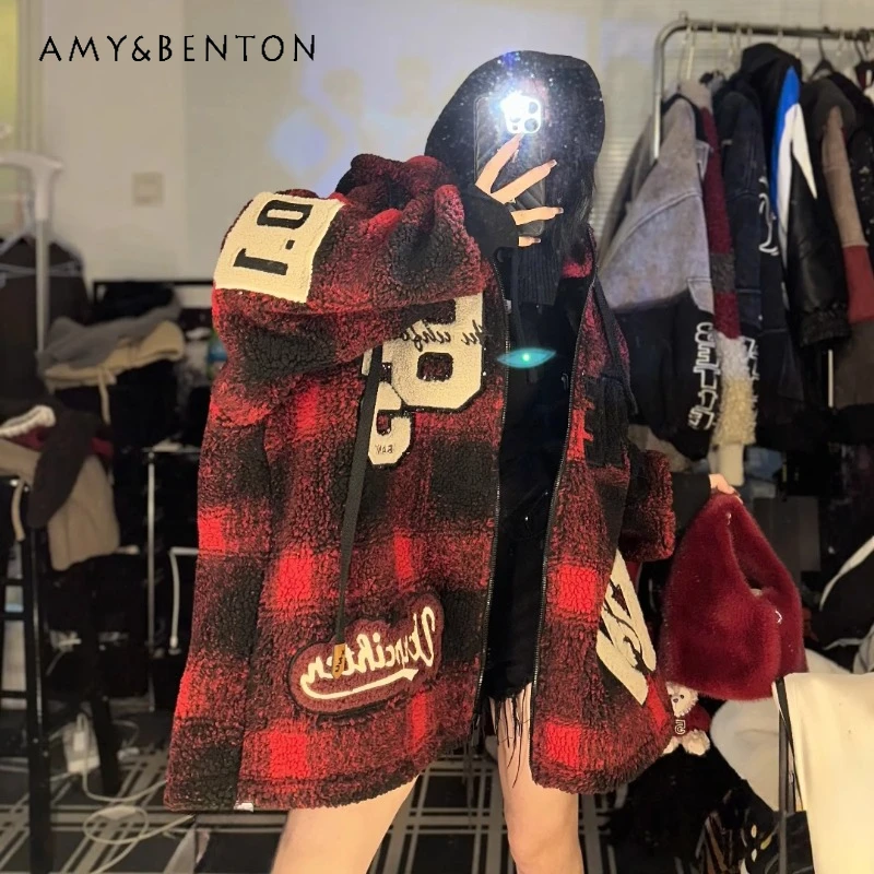 

Autumn Winter New Heavy Industry Letter Embroidery Lamb Wool Fleece Color Matching Plaid Coat Women's Loose Fashion Top Jacket