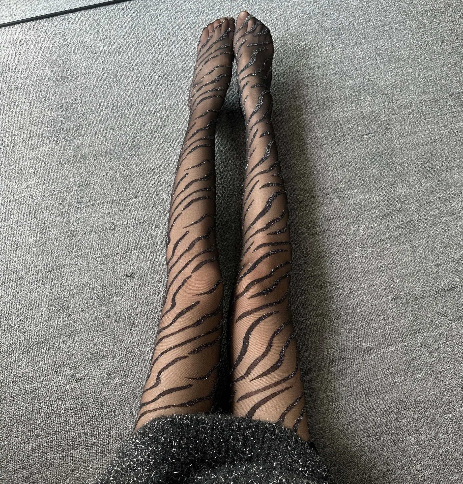 Fashion Striped Ladies Pantyhose Thin Black Reflective Silver Wire Flocking Zebra Print Spice Lolita Personality Tights